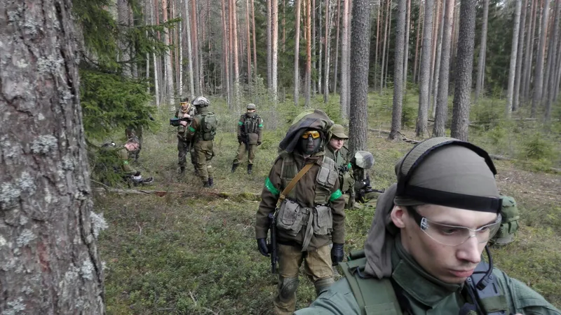 Пауки в банке III, 25.04.2015