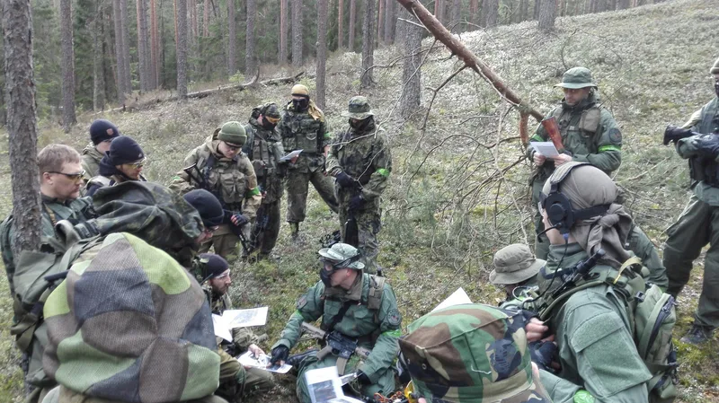 Пауки в банке III, 25.04.2015