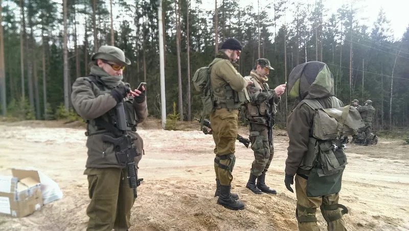 Пауки в банке III, 25.04.2015