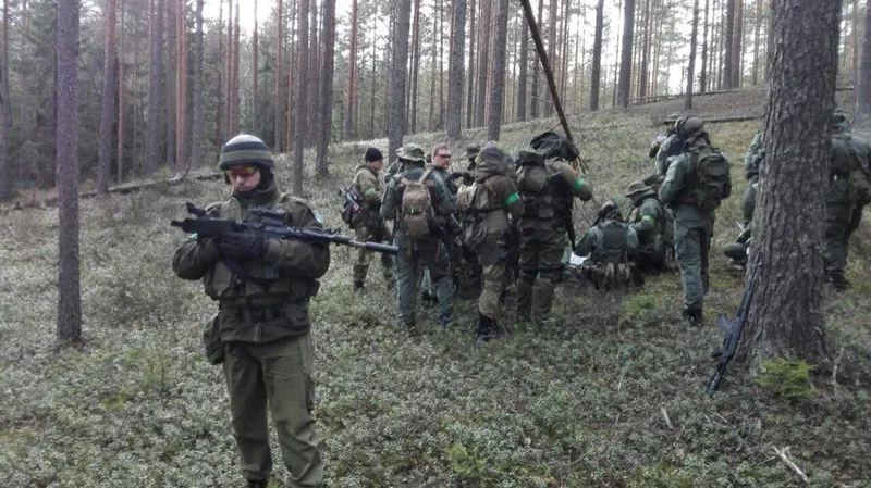 Пауки в банке III, 25.04.2015