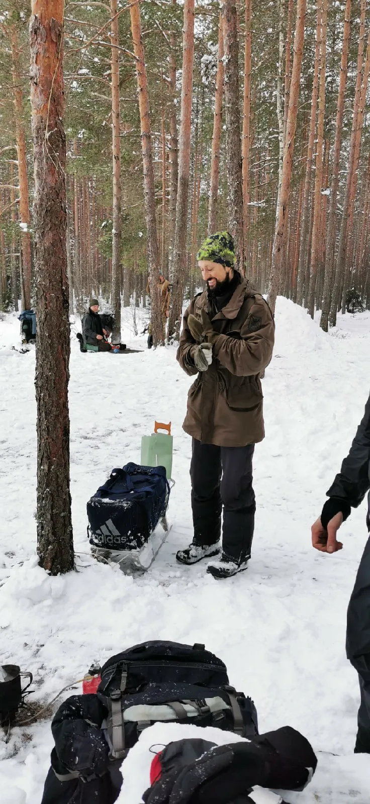 Поприглашению 1st Canadian