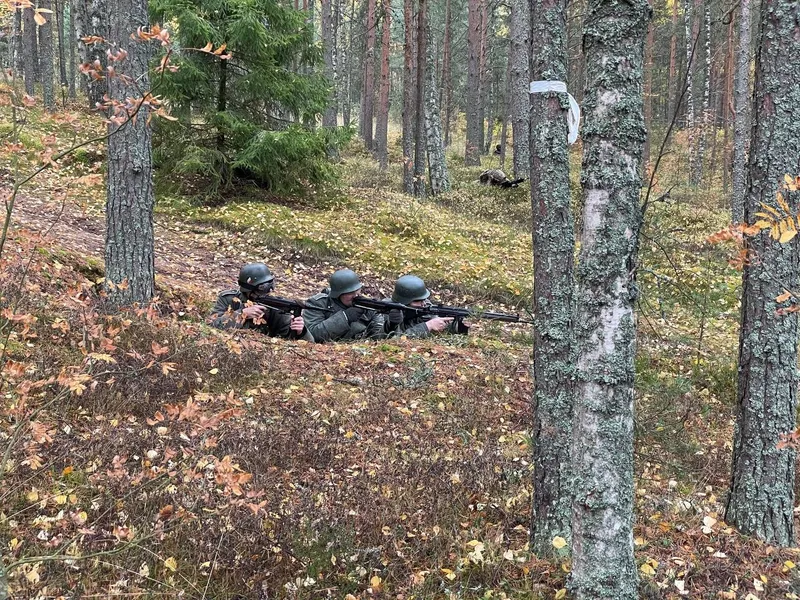 Вот и фоточки подъехали с Битвы за Порт) Ходят слухи Господа на него 2 часа охотились, так и не достали самого мудрого е