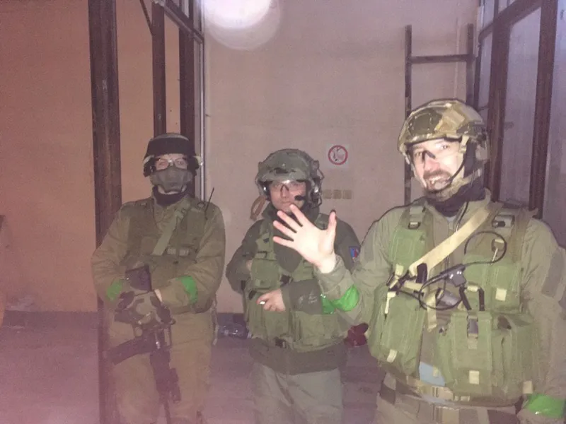 Балтиец снова